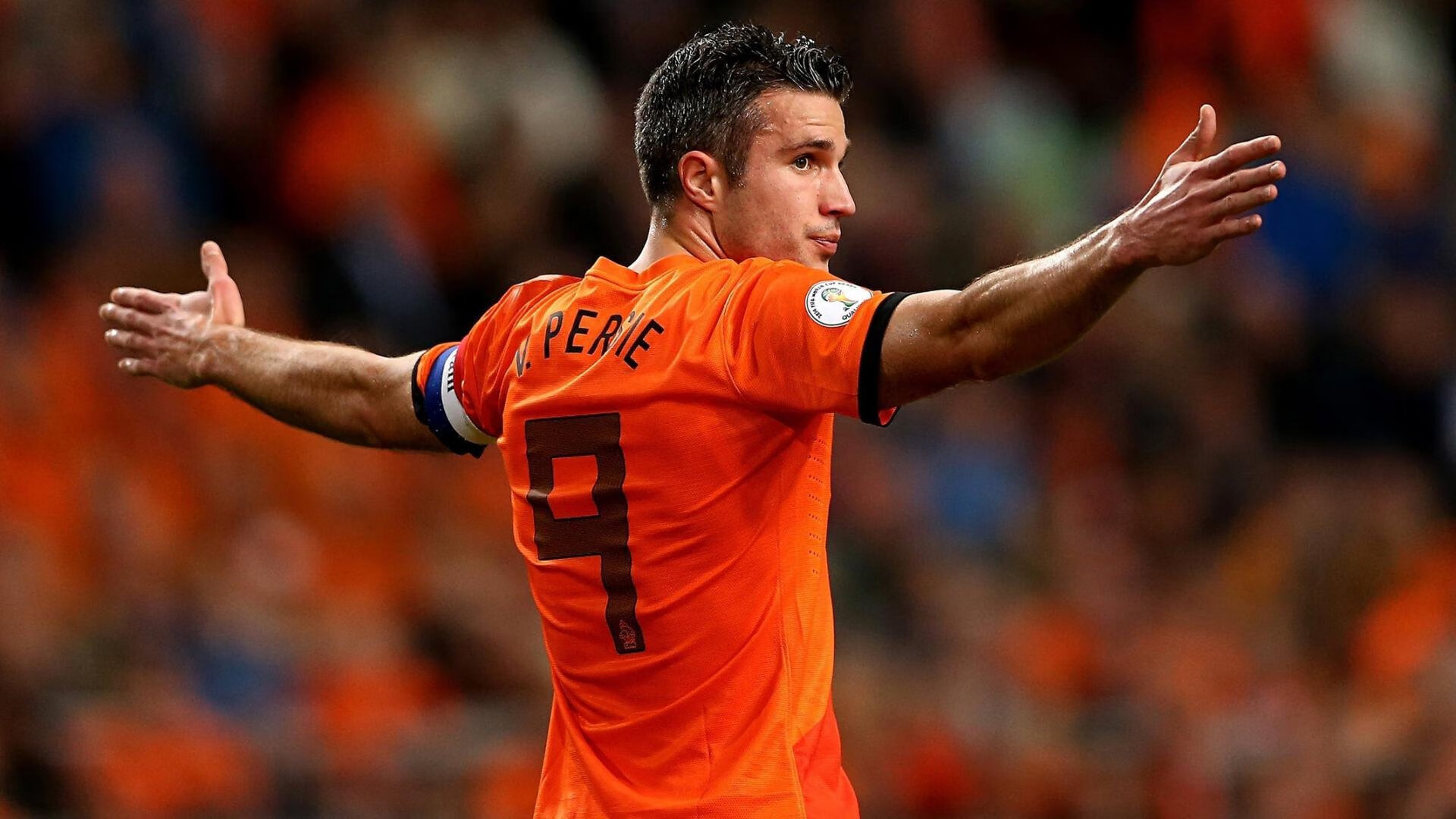 刷新纪录首场状态出色，篮网观众沸腾！，德约科维奇重返赛场气势如虹延续